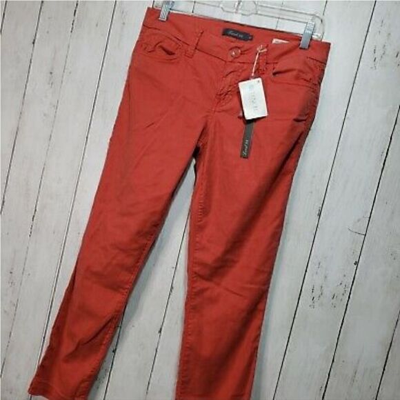 NWT Anthropologie Level 99 Lily Skinny Straight Tencel Jeans Rust - Picture 5 of 8